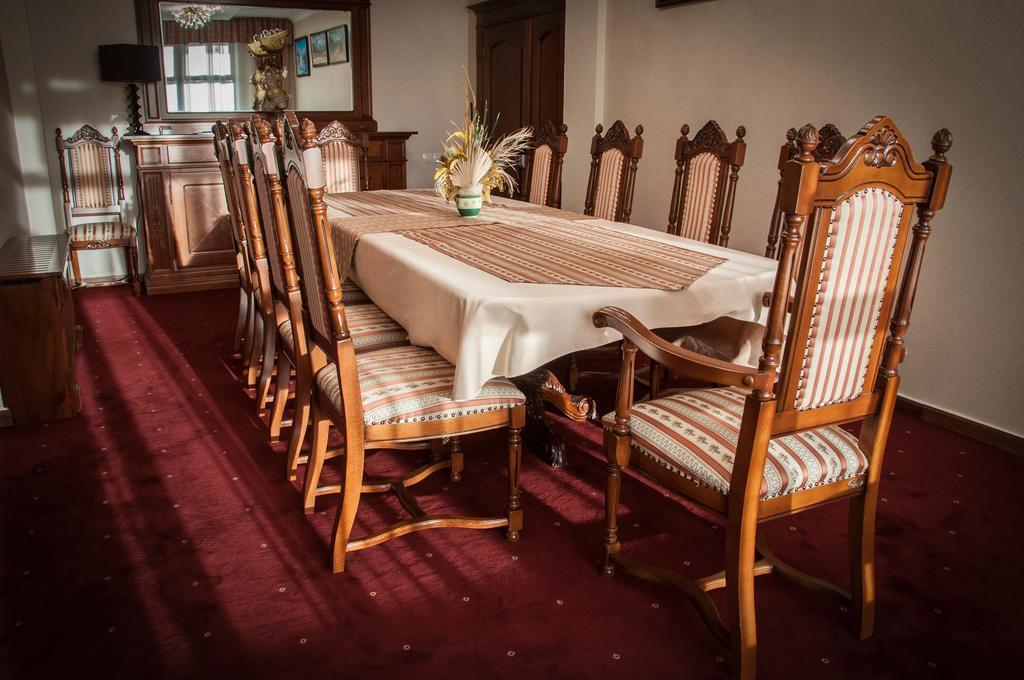 Edelweiss Poiana Hotels Poiana Brasov Εξωτερικό φωτογραφία