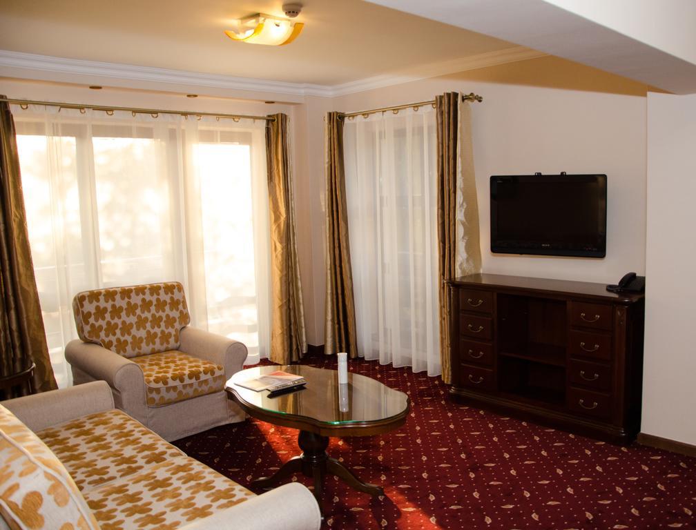 Edelweiss Poiana Hotels Poiana Brasov Εξωτερικό φωτογραφία