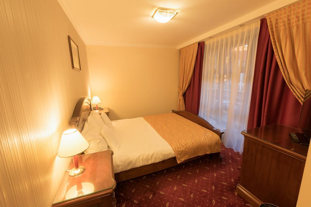 Edelweiss Poiana Hotels Poiana Brasov Δωμάτιο φωτογραφία