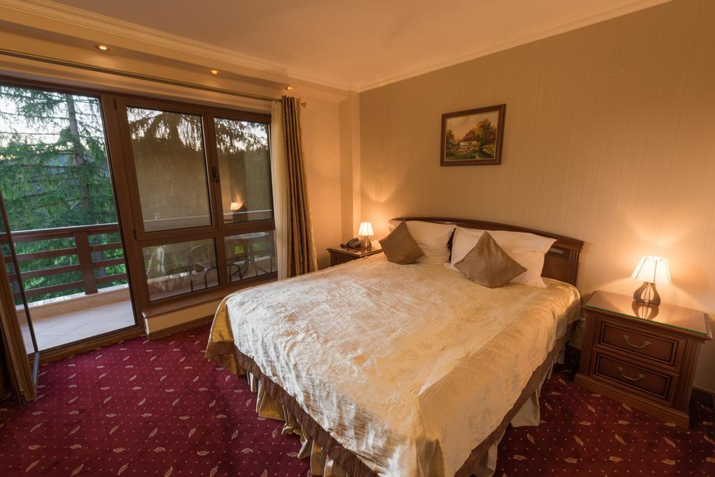 Edelweiss Poiana Hotels Poiana Brasov Δωμάτιο φωτογραφία
