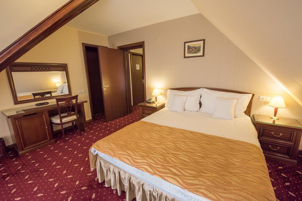 Edelweiss Poiana Hotels Poiana Brasov Δωμάτιο φωτογραφία