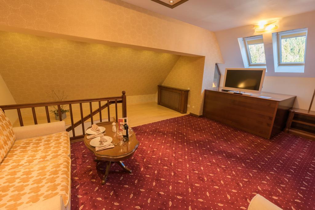 Edelweiss Poiana Hotels Poiana Brasov Εξωτερικό φωτογραφία